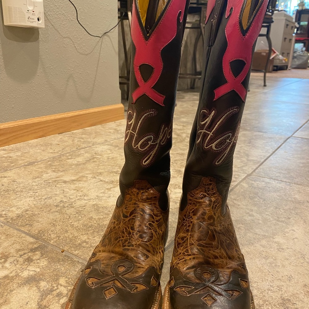 Tin Haul cowboy boots